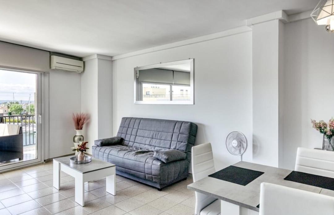 Apartamento Con Vistas A Mar Y Canal. إمبوريابرافا المظهر الخارجي الصورة